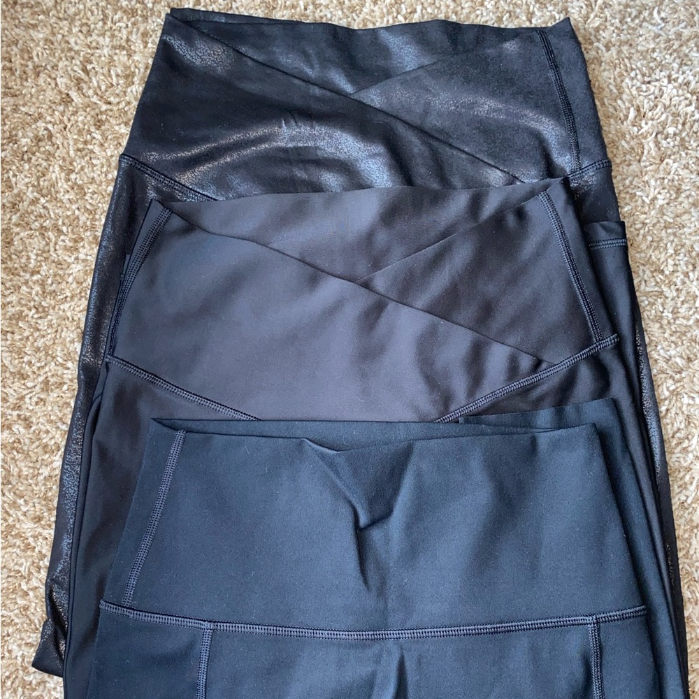 Aerie leggings bundle. 2 are the crossover style, 1 is regular w/ pockets/mesh.